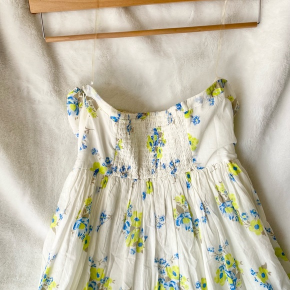 Old Navy Strapless Dress Size 8 - Picture 4 of 7